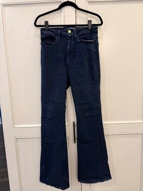 Frame Le One Jeans - Stretches to Fit 5 Sizes